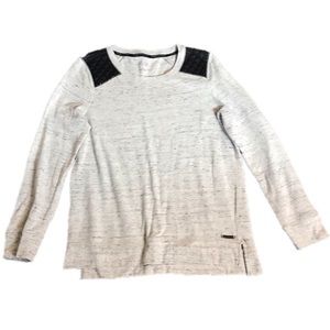 🌼Calvin Klein Long-Sleeve!!🌼